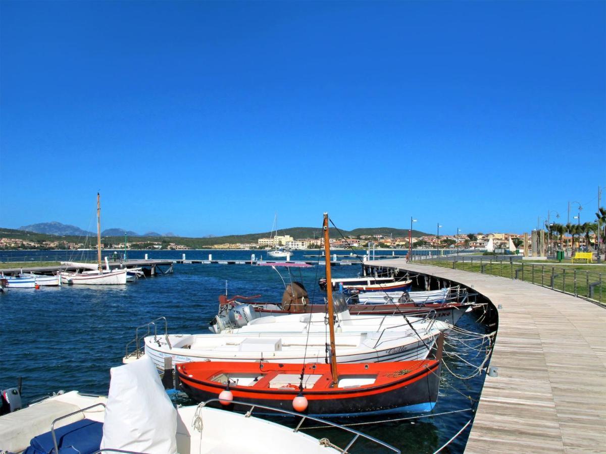 Villa Locazione Turistica Iris Marinella  Esterno foto